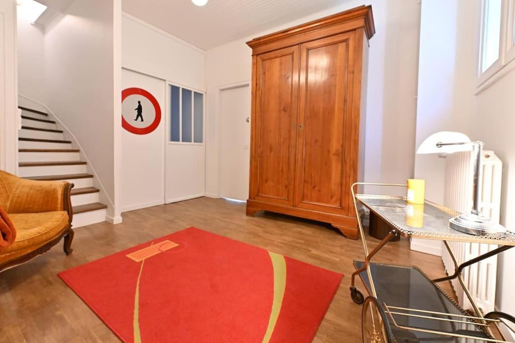 Fabuleuse Maison Entiere Centre Ville Санс Екстер'єр фото